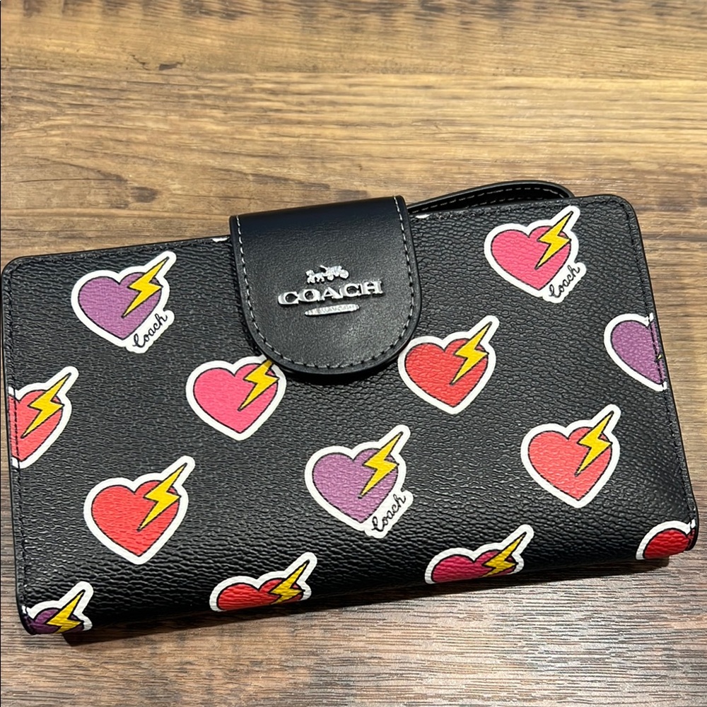 Coach Black Heart Print Wallet